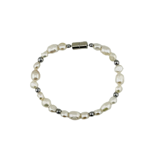 B012 Freshwater Pearls