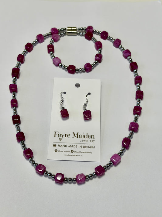 S1321 Pink Dolomite Cube & Silver Haematite