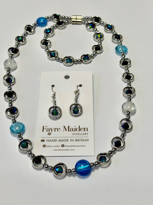 S1326 Dark Bicones & Blue Silver Foil